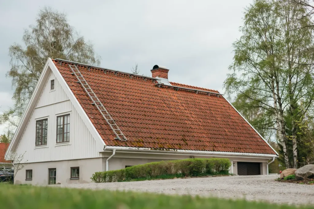 taks kerhet f r villa gare s planerar du g ngbryggor takstegar och livlinef sten r tt